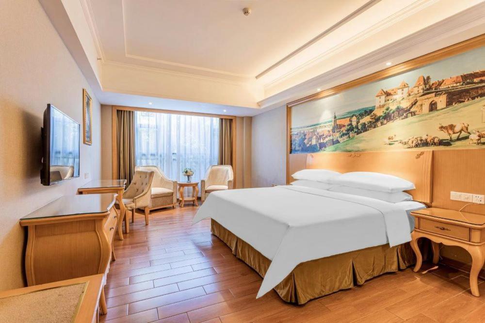 Vienna Hotel Foshan Airport Zewnętrze zdjęcie
